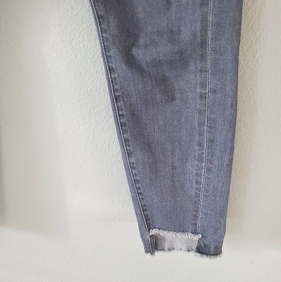 Pants - Picture 4 of 4